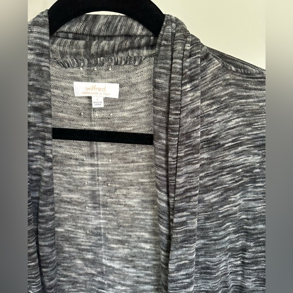 Aritzia Wilfred Grey Linen/Viscose Blend Cardigan - Picture 2 of 4